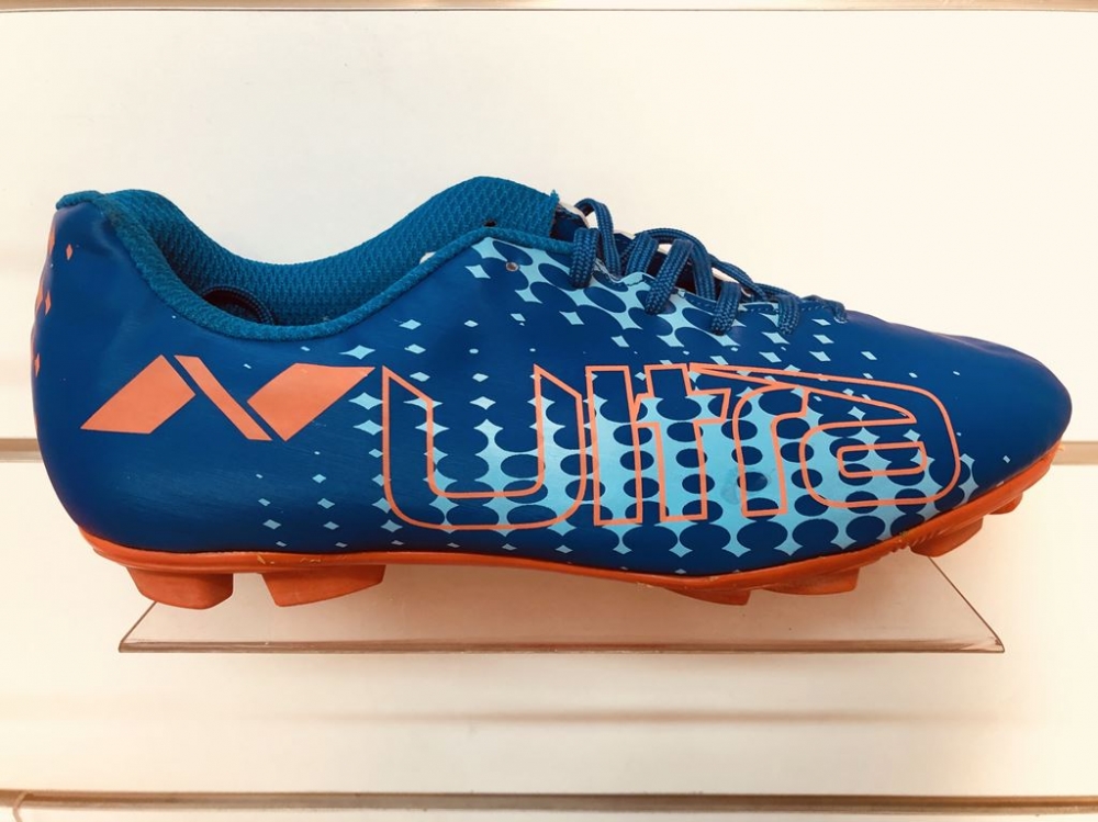 Nivia ultra store football shoes