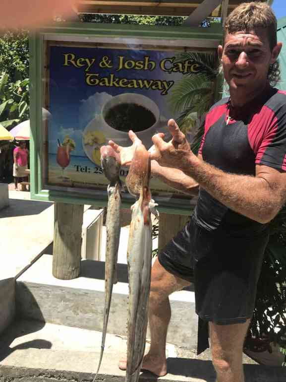 Rey & Josh Cafe Takeaway SEYBUSINESS